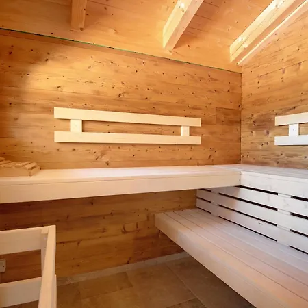 Bergchalet 2 フライウング